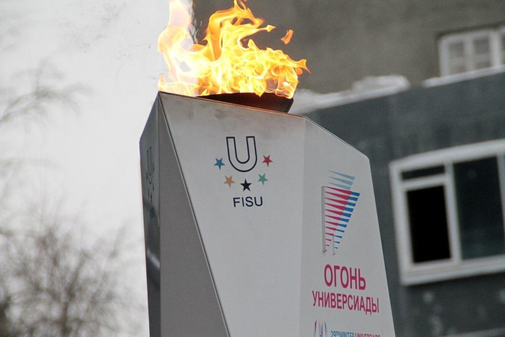 Эстафета огня XXIX Всемирной зимней универсиады 2019 года прошла Иркутску. Фото и видео