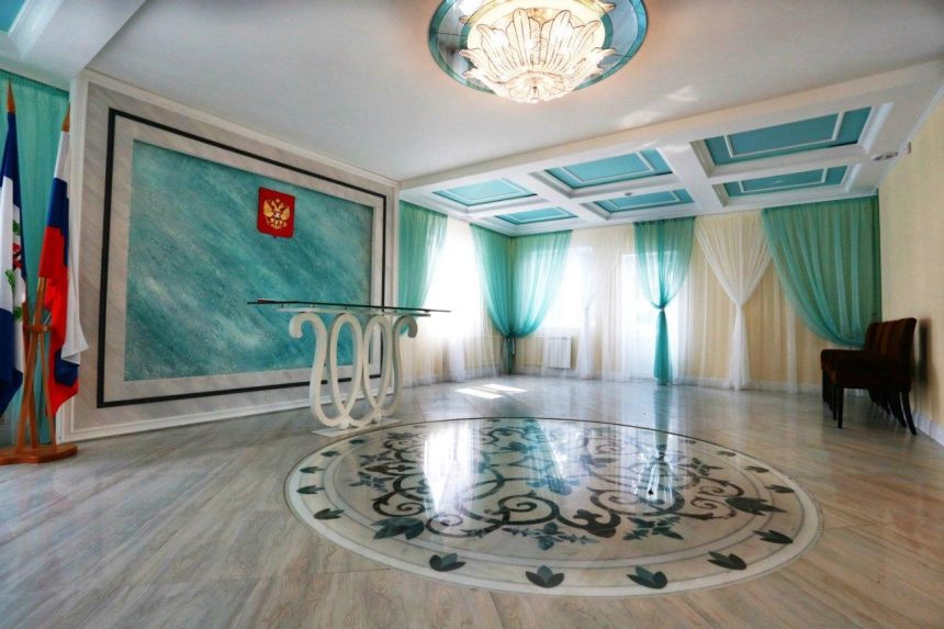 Иркутский дворец бракосочетания откроется после ремонта 18 декабря