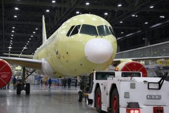 На иркутском авиазаводе достроен третий опытный самолет МС-21