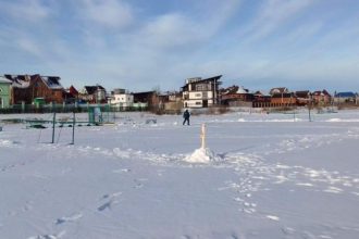 Первый ледовый каток открыли на Иркутском водохранилище