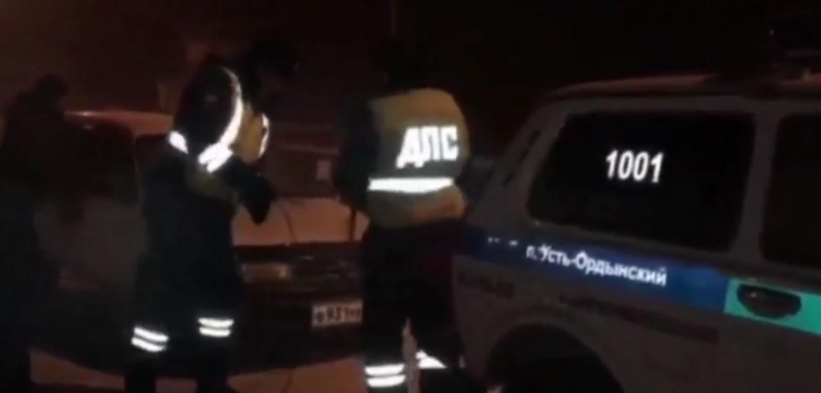 За сутки полиция помогла нескольким замерзающим автомобилистам в Иркутской области