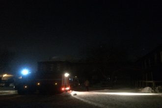 23 человека спасли на пожаре этой ночью в Иркутске