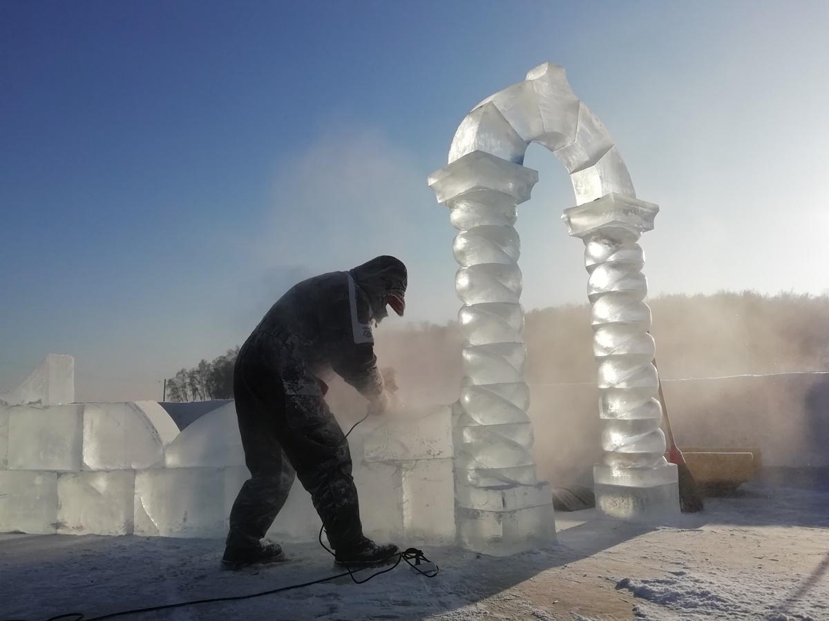 Строительство иордани в Иркутске. Фоторепортаж