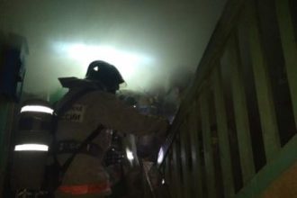 Три пожара в многоквартирных жилых домах произошли в Иркутской области ночью 29 января
