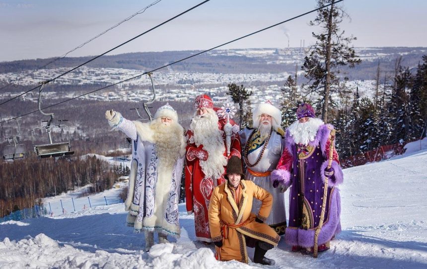 В Иркутской области стартует фотоконкурс "Ледяная сказка Байкала - 2019"