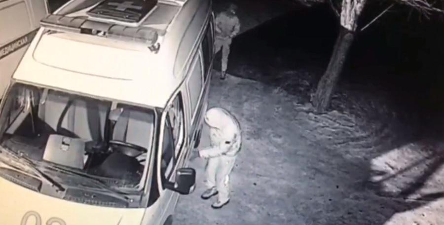 Неизвестные слили бензин из машины скорой помощи в Эхирит-Булагатском районе