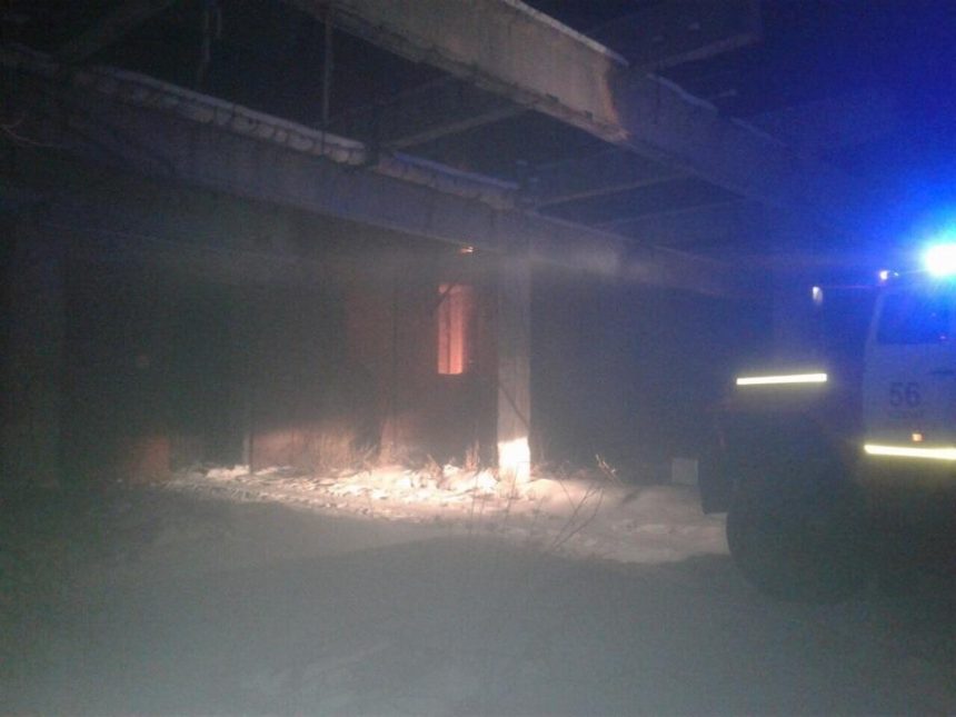 Ночью 21 февраля горела территория "Усольехимпрома"