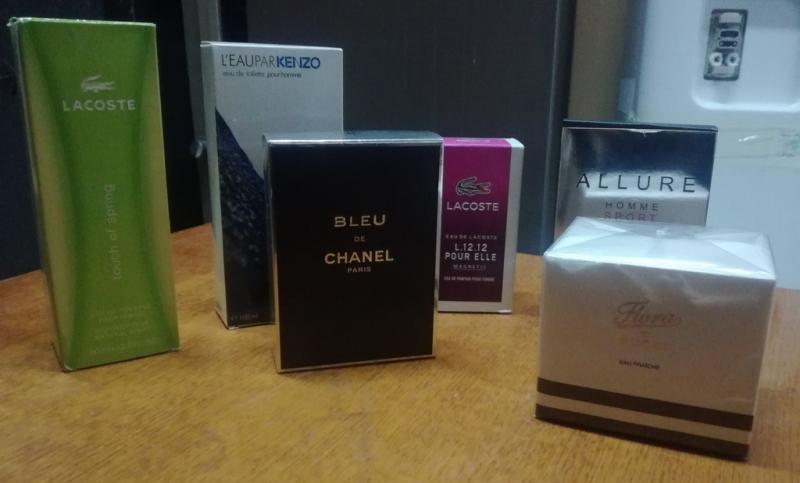 Продажу контрафактной парфюмерии пресекли в Иркутске