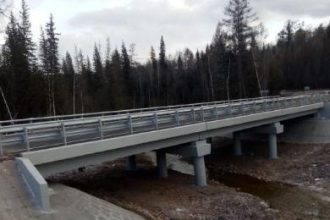 В Иркутской области начался ремонт моста через реку Заларинка