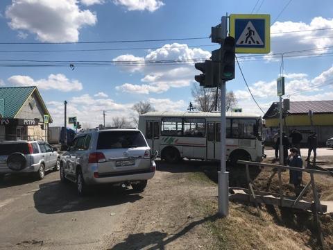 Маршрутный автобус попал в ДТП в Зиме