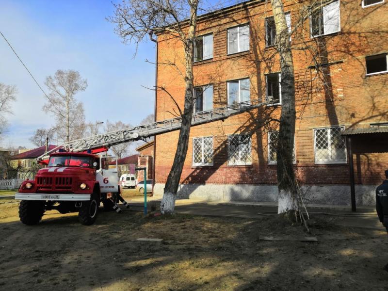 Пожар произошел в детском доме в Шелехове