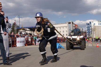 Женские и школьные команды Приангарья примут участие в пожарно-спасательном кроссфите