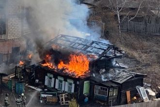 Жилой дом полностью сгорел на улице Партизанской в Иркутске