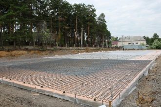 Для единственного в Приангарье государственного сельхозпредприятия строят современное овощехранилище