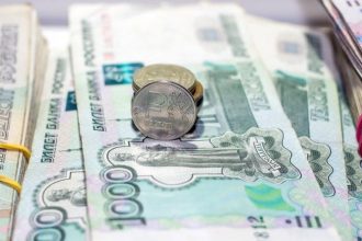 Перечень заболеваний, дающих право на выплату родителям детей-инвалидов расширен в Иркутской области