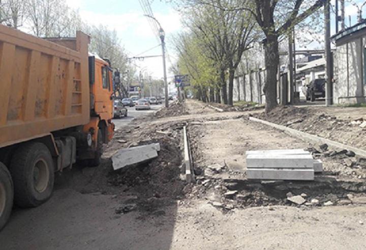 Семь километров автодорог отремонтируют в Октябрьском округе Иркутска