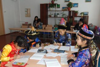 В регионе увеличится количество школ, преподающих бурятский язык