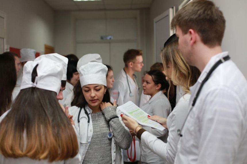 Законопроект, предлагающий увеличить стипендии студентам-медикам рассмотрели в ЗС Иркутской области