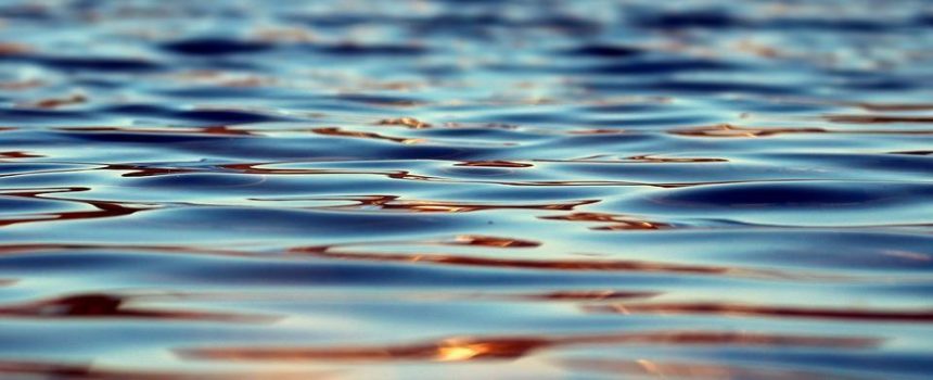 31-летняя женщина утонула в озере Юннатка в Иркутске