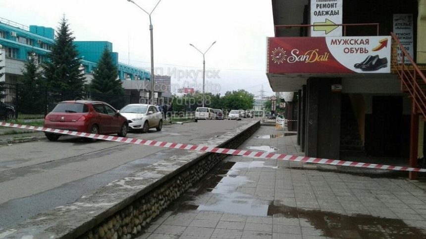 Молодой человек упал с балкона 10 этажа ЖК "Зеон" в Иркутске