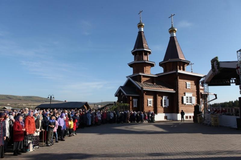 Областной народный праздник «Троица» пройдет 16 июня в селе Анга