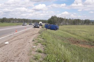 Пять человек пострадали в ДТП с микроавтобусом в Усольском районе