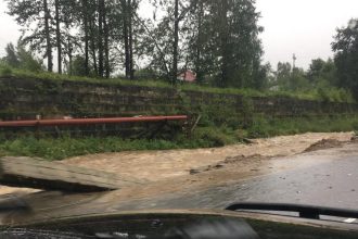 Вода в реках на территории Байкальска продолжает прибывать