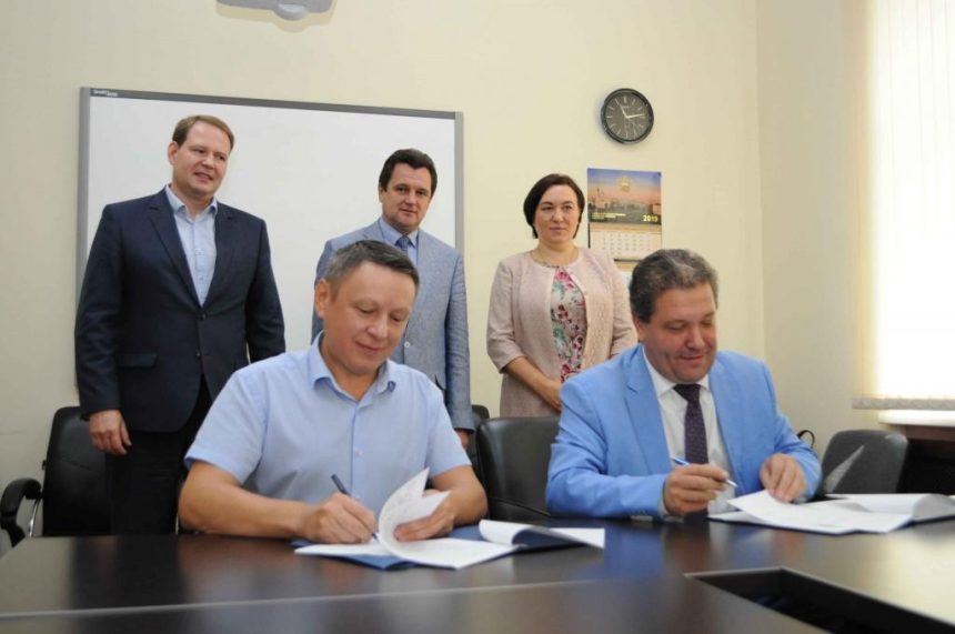 Два вуза Иркутска подписали соглашение о совместной работе по развитию научно-образовательного центра «Байкал»