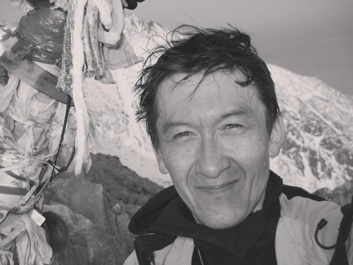 Иркутский альпинист Сергей Войличенко погиб на пике Победы в Киргизии