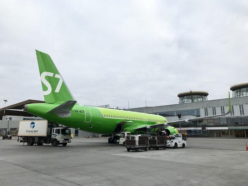 Компания S7 Airlines временно возвращает свое историческое название «Авиакомпания «Сибирь»