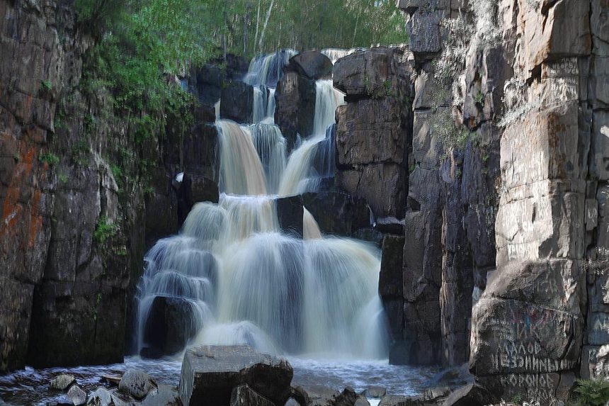 Уковский водопад. На расстоянии "одной ночи" от Иркутска