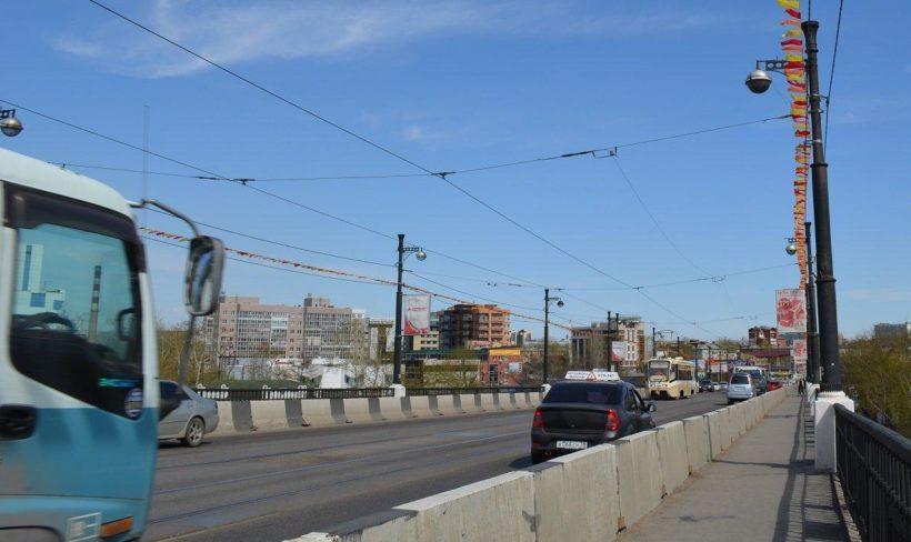 Движение транспорта по Глазковскому мосту в Иркутске будет ограничено два дня