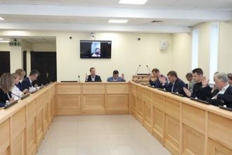 Комитет по госстроительству и местному самоуправлению рекомендовал Заксобранию Приангарья одобрить законопроект о конкурсном избрании мэра Иркутска во втором чтении