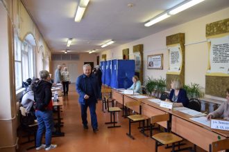 На выборах мэра города Братска лидирует Сергей Серебренников