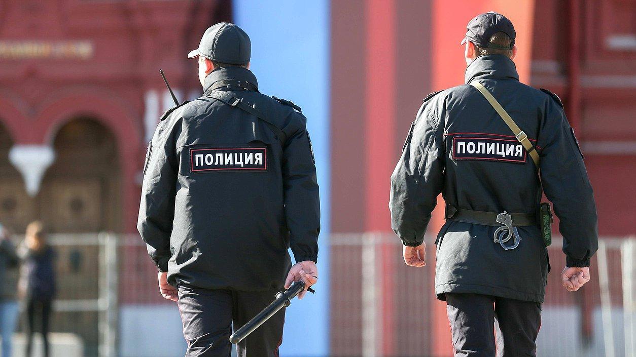Полицейских обяжут информировать близких пострадавшего о том, в какое медучреждение он направлен, и какую помощь ему оказали
