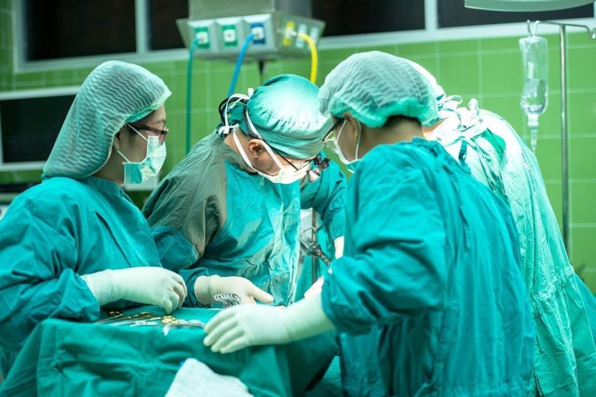 Иркутские врачи учатся пересаживать сердца