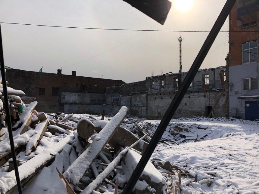 Старинную усадьбу на улице Фурье в Иркутске полностью снесли