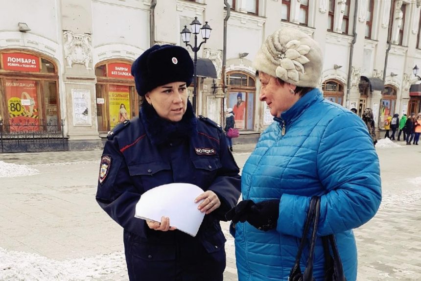 Иркутские полицейские проводят акцию "Безопасный Новый год"