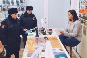 Иркутские полицейские проводят акцию "Безопасный Новый год"