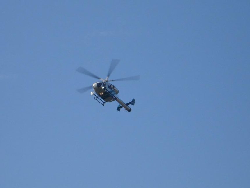 Иркутяне вечером 7 ноября испугались летящих в аэропорт вертолетов
