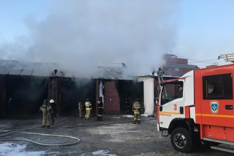 Крупный пожар предотвратили в центре Иркутска
