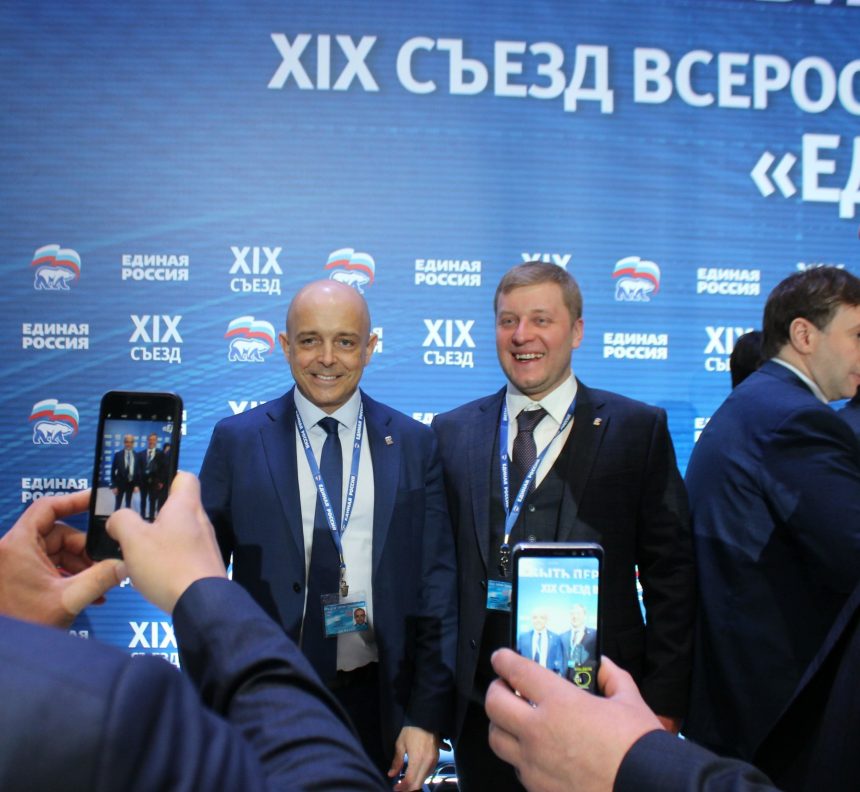 Роман Ефремов включен в генсовет партии «Единая Россия» от Иркутской области