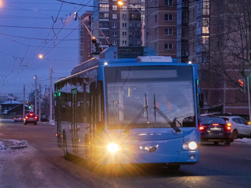 Троллейбусы по Академическому мосту Иркутска торжественно запускают 28 ноября