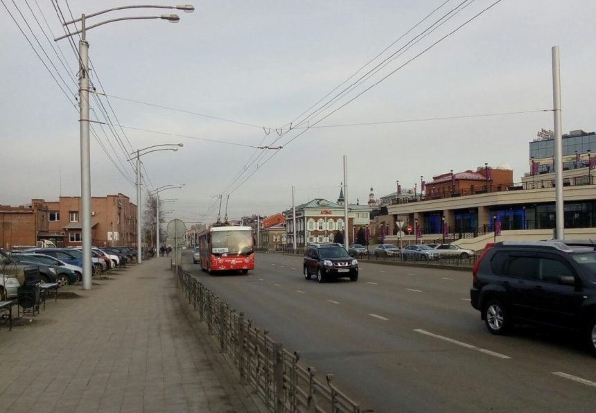 Троллейбусы пустили по Академическому мосту Иркутска 8 ноября. Пока без пассажиров в тестовом режиме