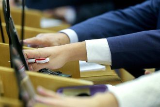 Законопроекты о вытрезвителях прошли первое чтение в ГД РФ