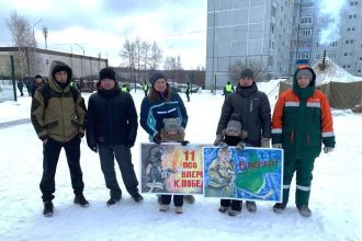 Чемпионат по хоккею в валенках среди пожарных проходит в Усть-Илимске