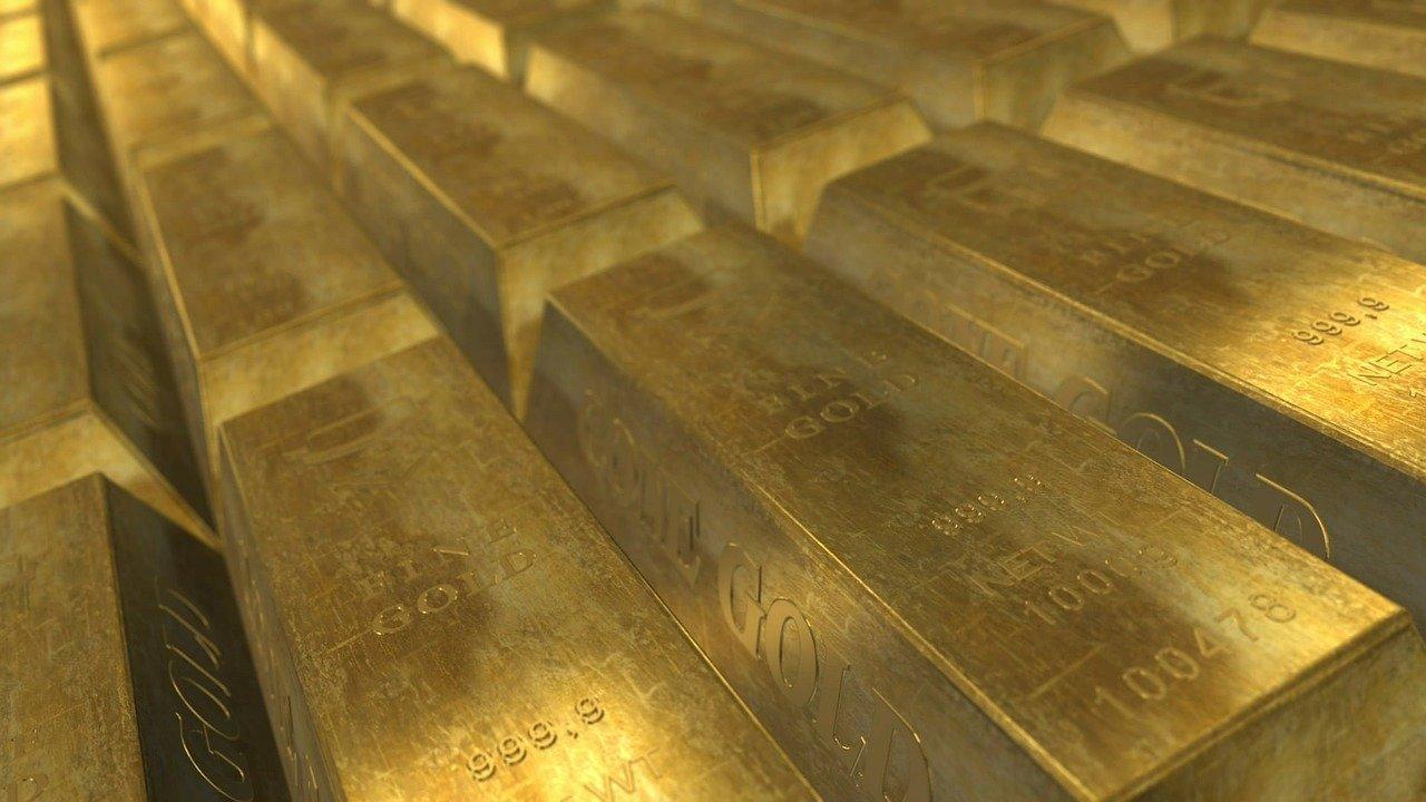Иркутянина осудили на два года условно за незаконную покупку килограмма золота