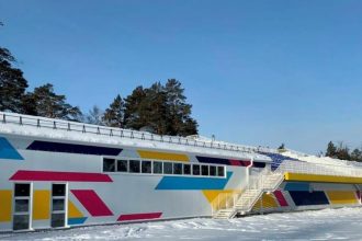 Стадион училища олимпийского резерва достроили в Ангарске