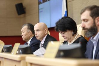 Заксобрание Иркутской области рекомендовало правительству найти нового подрядчика для строительства аэропорта