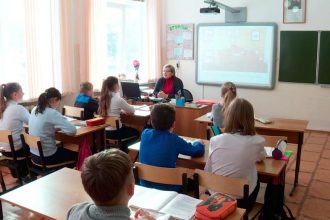 Федеральная программа "Земский учитель" стартует в Иркутской области
